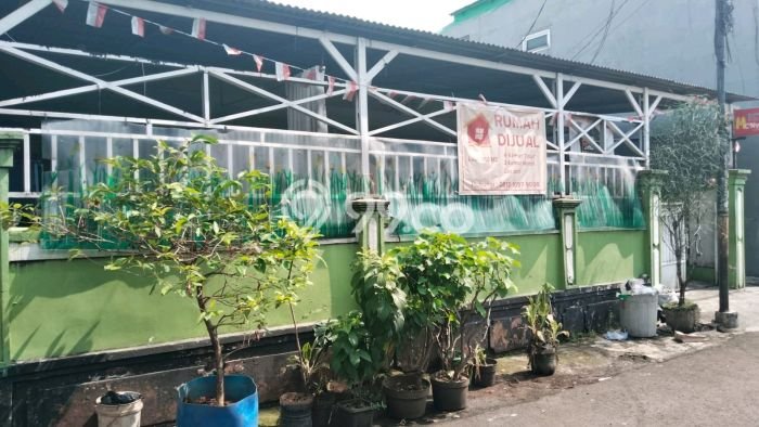 Siap Huni Hunian Elit 4 Kamar di Kebayoran Lama Dekat ke Mana Pun Siap Huni Hunian Elit 4 Kamar di Kebayoran Lama Dekat ke Mana Pun