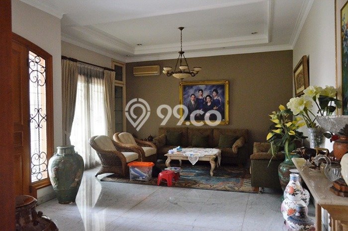 Rumah Mewah LB 487m2 Siap Huni Desain Elegan di Cibubur, Bogor Rumah Mewah LB 487m2 Siap Huni Desain Elegan di Cibubur, Bogor