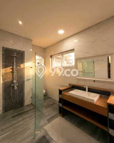 Dijual Rumah Luas Elegan Dengan View Cantik di BSD Foresta, Tangerang Dijual Rumah Luas Elegan Dengan View Cantik di BSD Foresta, Tangerang