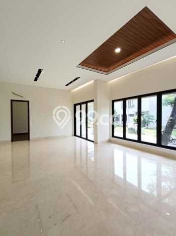 For Sale! Luxury House LT 247m2 Desain Elegan di BSD Foresta For Sale! Luxury House LT 247m2 Desain Elegan di BSD Foresta