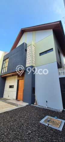 Rumah Luxury Modern Siap Huni di BSD Kencana Loka Tangerang Rumah Luxury Modern Siap Huni di BSD Kencana Loka Tangerang