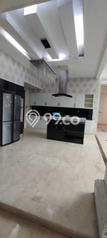 Dijual Rumah Luas Elegan Dengan View Eksklusif di BSD Foresta, Tangerang Dijual Rumah Luas Elegan Dengan View Eksklusif di BSD Foresta, Tangerang