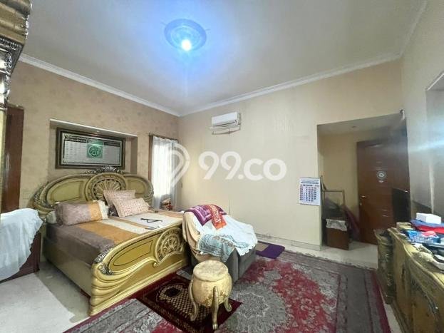 Dijual Rumah Mewah Megah Dengan View Eksklusif di Bintaro, Jakarta Selatan Dijual Rumah Mewah Megah Dengan View Eksklusif di Bintaro, Jakarta Selatan