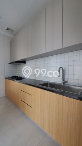 Rumah Mewah LB 330m2 Siap Pakai Desain Elegan di BSD Kencana Loka, Tangerang Rumah Mewah LB 330m2 Siap Pakai Desain Elegan di BSD Kencana Loka, Tangerang
