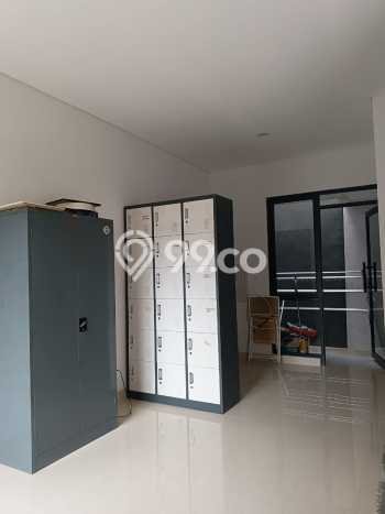 Rumah Modern 3 KT di BSD Nusaloka Tangerang Semi Furnished Rumah Modern 3 KT di BSD Nusaloka Tangerang Semi Furnished