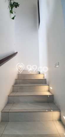 Rumah Luxury Modern Siap Huni di BSD City Tangerang Rumah Luxury Modern Siap Huni di BSD City Tangerang