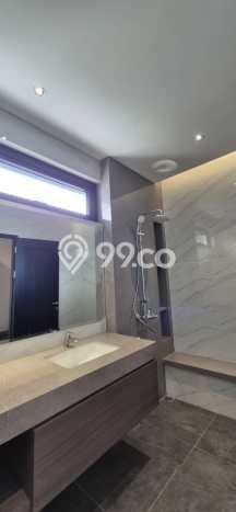 Dijual Rumah Luas Elegan Dengan View Cantik di BSD Foresta, Tangerang Dijual Rumah Luas Elegan Dengan View Cantik di BSD Foresta, Tangerang