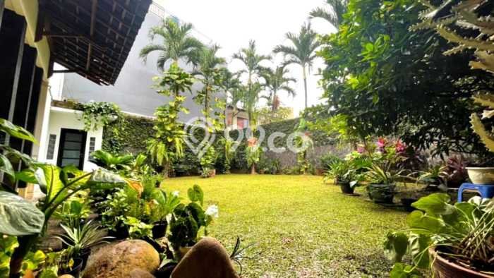 Jual Rumah Mewah Elegan Dengan View Cantik di BSD Giri Loka, Tangerang Jual Rumah Mewah Elegan Dengan View Cantik di BSD Giri Loka, Tangerang