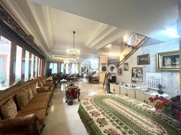 Dijual Rumah Mewah Megah Dengan View Eksklusif di Bintaro, Jakarta Selatan Dijual Rumah Mewah Megah Dengan View Eksklusif di Bintaro, Jakarta Selatan