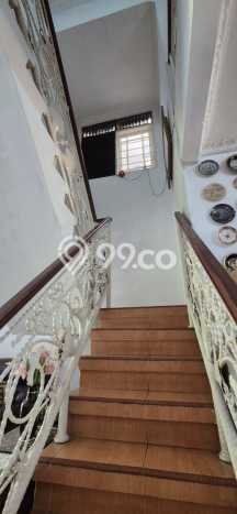 Rumah Luxury Modern Siap Huni di BSD Giri Loka Tangerang Rumah Luxury Modern Siap Huni di BSD Giri Loka Tangerang