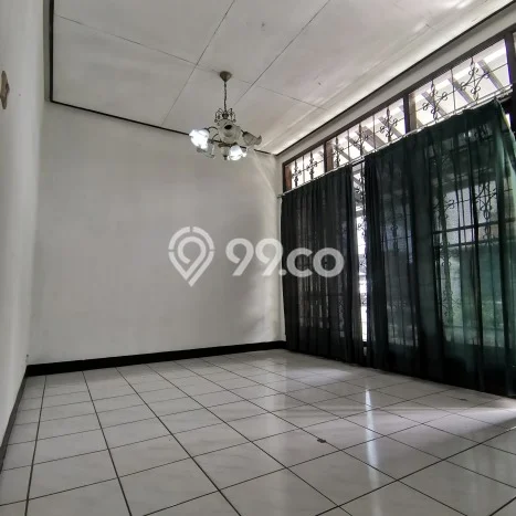 Rumah sewa siap pakai 6 Kamar Tidur di Pasteur, Bandung Rumah sewa siap pakai 6 Kamar Tidur di Pasteur, Bandung