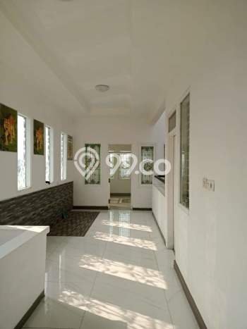 Rumah Modern 7 KT LT 273m2 di Buah Batu Rumah Modern 7 KT LT 273m2 di Buah Batu