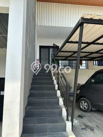 Rumah Strategis Minimalis Lb 167m2 di Arcamanik, Bandung Rumah Strategis Minimalis Lb 167m2 di Arcamanik, Bandung