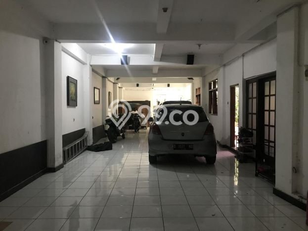 Rumah Elit Modern Siap Huni di Dago Bandung Rumah Elit Modern Siap Huni di Dago Bandung