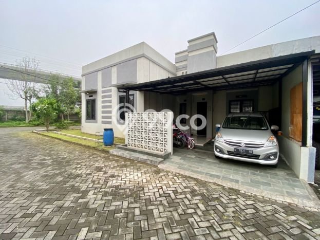 Rumah Luas Asri 3 KT Siap Huni di Ciwastra Bandung Rumah Luas Asri 3 KT Siap Huni di Ciwastra Bandung