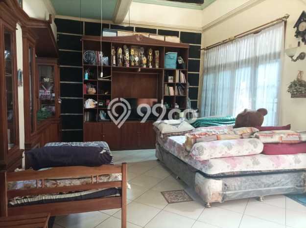 Dijual Cepat Rumah Favorit Siap Huni LB 350m2 di Cinere, Depok Dijual Cepat Rumah Favorit Siap Huni LB 350m2 di Cinere, Depok