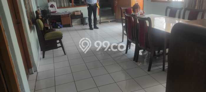 For Sale! Premium House LT 461m2 Desain Elegan di Dago For Sale! Premium House LT 461m2 Desain Elegan di Dago