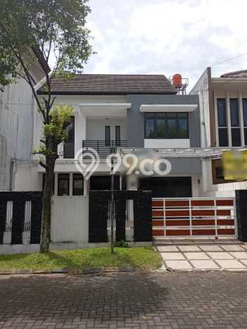 Hunian Mewah Dijual LT 180m2 di Batununggal, Bandung Hunian Mewah Dijual LT 180m2 di Batununggal, Bandung