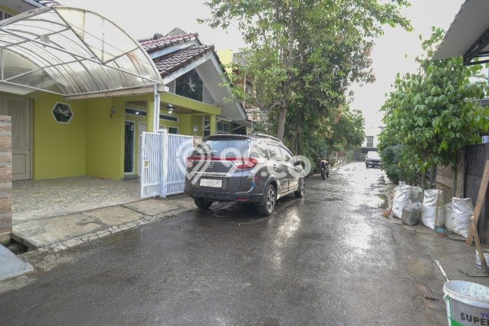 Dijual Rumah Strategis Bagus Punya 4 KT di Antapani Bandung SHM Dijual Rumah Strategis Bagus Punya 4 KT di Antapani Bandung SHM
