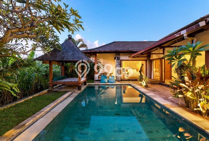 Rumah Luxury di Badung Lokasi Strategis Kondisi Terawat Rumah Luxury di Badung Lokasi Strategis Kondisi Terawat