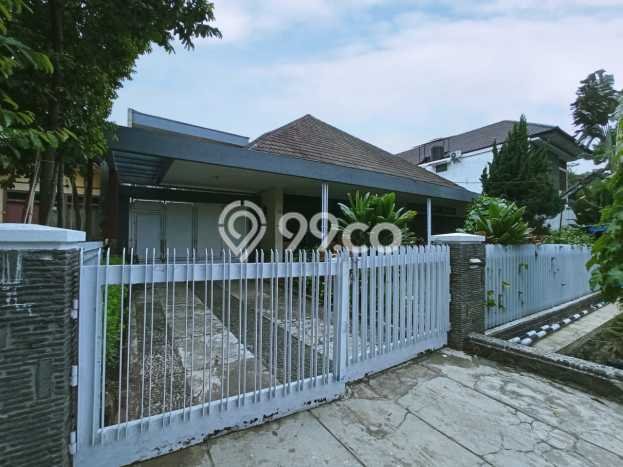 For Sale Rumah Mewah Exclusive di Riau, Bandung For Sale Rumah Mewah Exclusive di Riau, Bandung