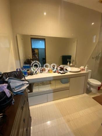 Siap Huni Rumah Mewah 5 Kamar di Antapani Dekat ke Mana Saja Siap Huni Rumah Mewah 5 Kamar di Antapani Dekat ke Mana Saja