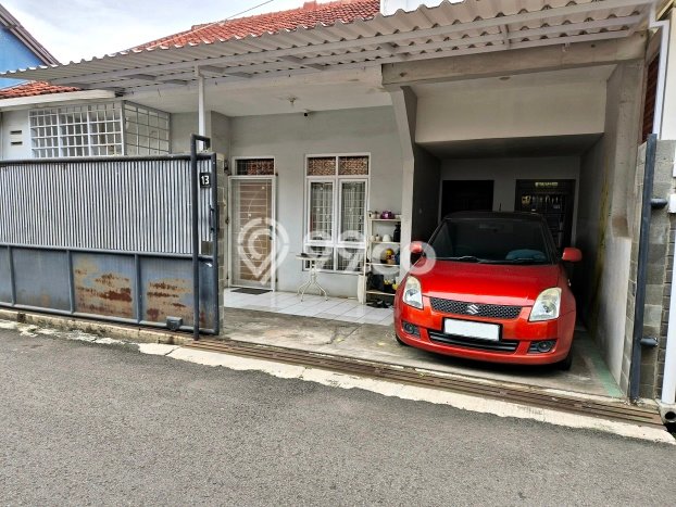 Dijual Rumah Eksklusif 3 KT di Buah Batu, Bandung Dijual Rumah Eksklusif 3 KT di Buah Batu, Bandung