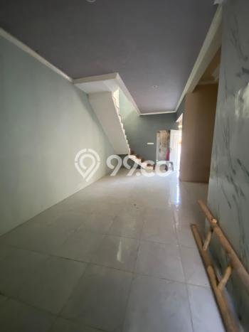 Rumah Strategis Minimalis Lb 150m2 di Antapani, Bandung Rumah Strategis Minimalis Lb 150m2 di Antapani, Bandung