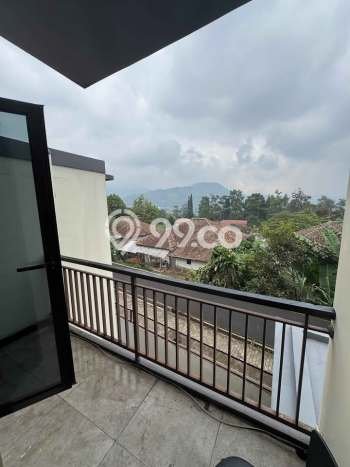 Rumah Elit Modern Tanpa Renovasi di Lembang Bandung Rumah Elit Modern Tanpa Renovasi di Lembang Bandung