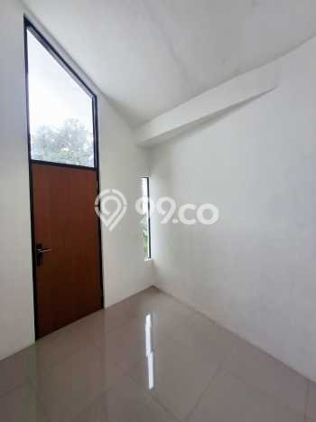 Rumah Modern Cantik 3 KT Bisa Langsung Pindah di Cilengkrang Rumah Modern Cantik 3 KT Bisa Langsung Pindah di Cilengkrang