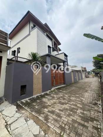 Rumah Elit Modern Tanpa Renovasi di Lembang Bandung Rumah Elit Modern Tanpa Renovasi di Lembang Bandung