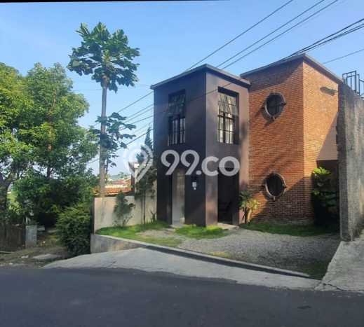 Dapatkan sekarang Vila di Coblong, Dimensi 132m2m², Dekat mudah transportasi Dapatkan sekarang Vila di Coblong, Dimensi 132m2m², Dekat mudah transportasi