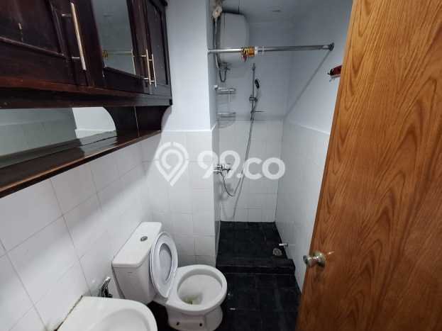 Apartemen Siap Pakai 2 BR dengan Harga Hemat di Area Tebet, Jakarta Selatan Apartemen Siap Pakai 2 BR dengan Harga Hemat di Area Tebet, Jakarta Selatan