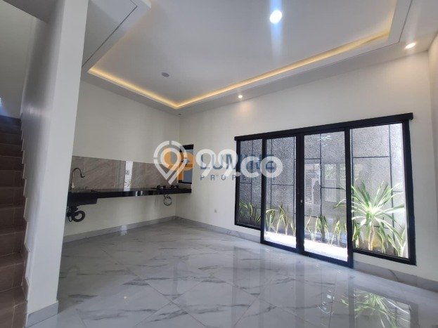 Rumah Modern area Minomartani, Yogyakarta, LT 90m² Bangunan 130m² Rumah Modern area Minomartani, Yogyakarta, LT 90m² Bangunan 130m²