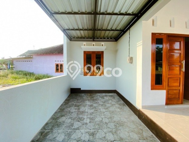 Rumah LT 90m2m² Desain Minimalis di Kawasan Elite Prambanan, Sleman Rumah LT 90m2m² Desain Minimalis di Kawasan Elite Prambanan, Sleman