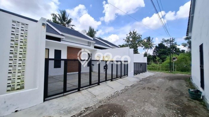 Rumah Modern Cantik 2 Kamar Siap Huni di Sleman Rumah Modern Cantik 2 Kamar Siap Huni di Sleman