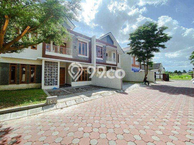 Rumah Minimalis 4 KT LT 147m2 di Purwomartani Rumah Minimalis 4 KT LT 147m2 di Purwomartani