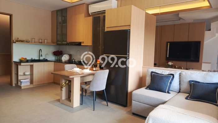 Dijual Rumah Mewah Elegan Dengan View Eksklusif di Permata Buana, Jakarta Barat Dijual Rumah Mewah Elegan Dengan View Eksklusif di Permata Buana, Jakarta Barat