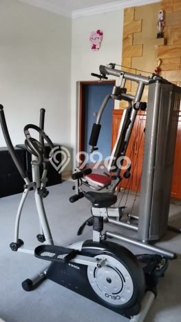 Jual Rumah Mewah Megah Dengan View Eksklusif di Kalideres, Jakarta Barat Jual Rumah Mewah Megah Dengan View Eksklusif di Kalideres, Jakarta Barat