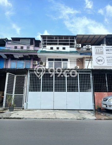 Ruko Bagus Dijual LB 200m2 Lokasi Strategis Jakarta Barat Area Cocok untuk Bisnis Ruko Bagus Dijual LB 200m2 Lokasi Strategis Jakarta Barat Area Cocok untuk Bisnis