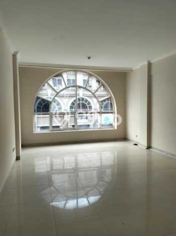 Ruko Kawasan Niaga di , Luas 202m2m², Siap Operasional Ruko Kawasan Niaga di , Luas 202m2m², Siap Operasional