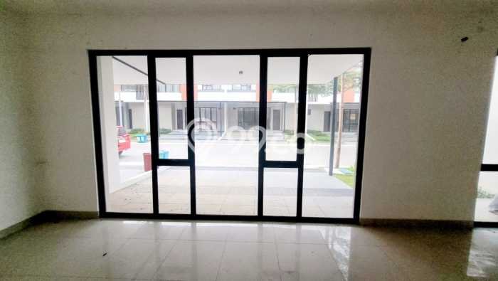 Dijual Rumah Luas Elegan Dengan View Eksklusif di Pantai Indah Kapuk, Jakarta Utara Dijual Rumah Luas Elegan Dengan View Eksklusif di Pantai Indah Kapuk, Jakarta Utara