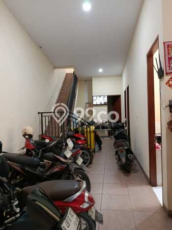 Rumah Kost untuk Dijual di Penjaringan dengan 42 KT, 42 KM, Luas 1100m2 Rumah Kost untuk Dijual di Penjaringan dengan 42 KT, 42 KM, Luas 1100m2