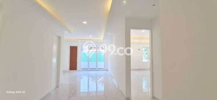 For Sale Rumah Elit Exclusive di Karawaci, Tangerang For Sale Rumah Elit Exclusive di Karawaci, Tangerang