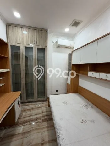 Disewakan segera hunian minimalis strategis 6 Kamar di BSD, Tangerang Selatan Disewakan segera hunian minimalis strategis 6 Kamar di BSD, Tangerang Selatan