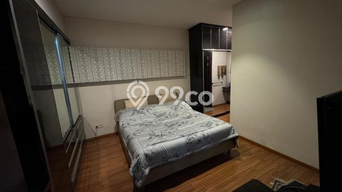 Rumah Mewah Siap Huni LT 350m2 di BSD, Tangerang Selatan Rumah Mewah Siap Huni LT 350m2 di BSD, Tangerang Selatan