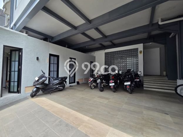Cocok Untuk Investasi! Dijual Kost di Tanjung Duren 77 Kamar Cocok Untuk Investasi! Dijual Kost di Tanjung Duren 77 Kamar