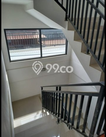 Unit Kost Dijual di Kelapa Gading dengan 15 Kamar Tidur & Luas Bangunan 200m2 Unit Kost Dijual di Kelapa Gading dengan 15 Kamar Tidur & Luas Bangunan 200m2