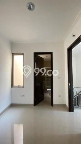 Jarang Ada! Rumah Sewa 3 Kamar Bagus Siap Huni Pantai Indah Kapuk Jarang Ada! Rumah Sewa 3 Kamar Bagus Siap Huni Pantai Indah Kapuk