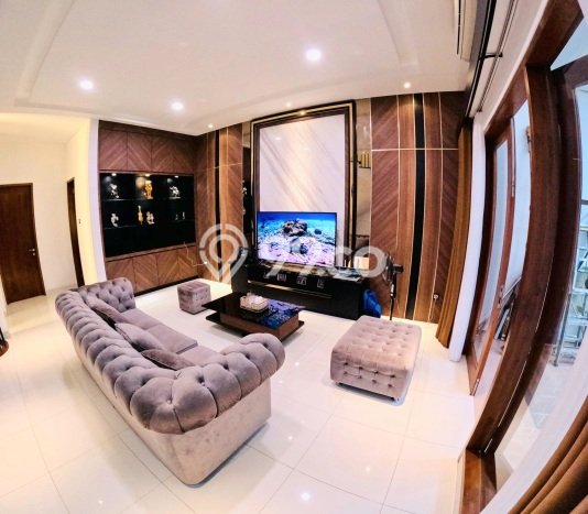 Hunian Elit LB 285m2 Siap Pakai Desain Elegan di Sunter, Jakarta Utara Hunian Elit LB 285m2 Siap Pakai Desain Elegan di Sunter, Jakarta Utara